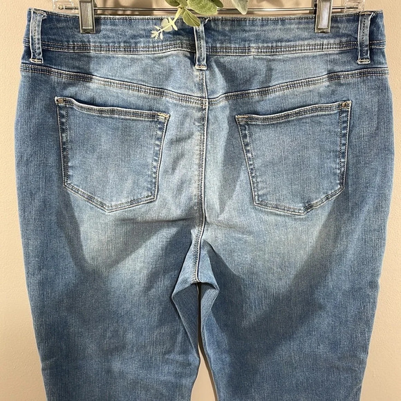 Chico’s Perfect Stretch Crop Denim Jeans US 10 (Chico’s 1.5) - Picture 5 of 15